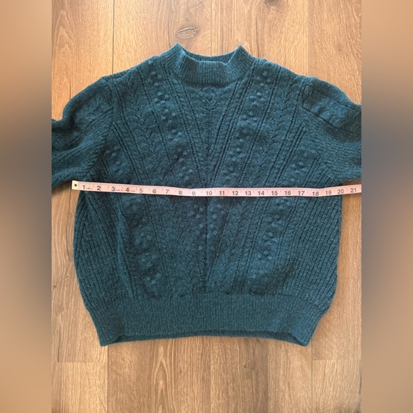 LuLaRoe Andrea Knit Sweater Dark Green Size Medium - Picture 6 of 7